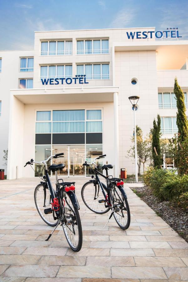 Westotel Tours Val De Loire 4* La Ville-aux-Dames